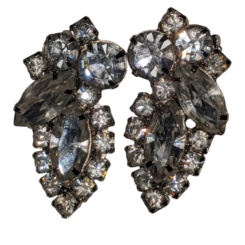 Amazing Rhinestone Crystal Earrings ClipOn Mid Century Vintage Jewelry Beautiful